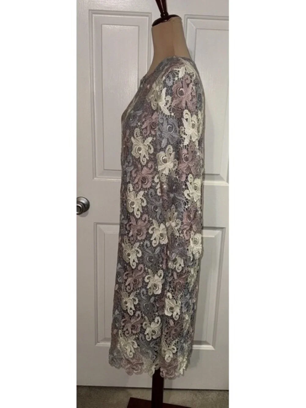 Hidden Alley Ladies Floral Round Neck 3/4 Sleeves Lace Sheath Dress Large